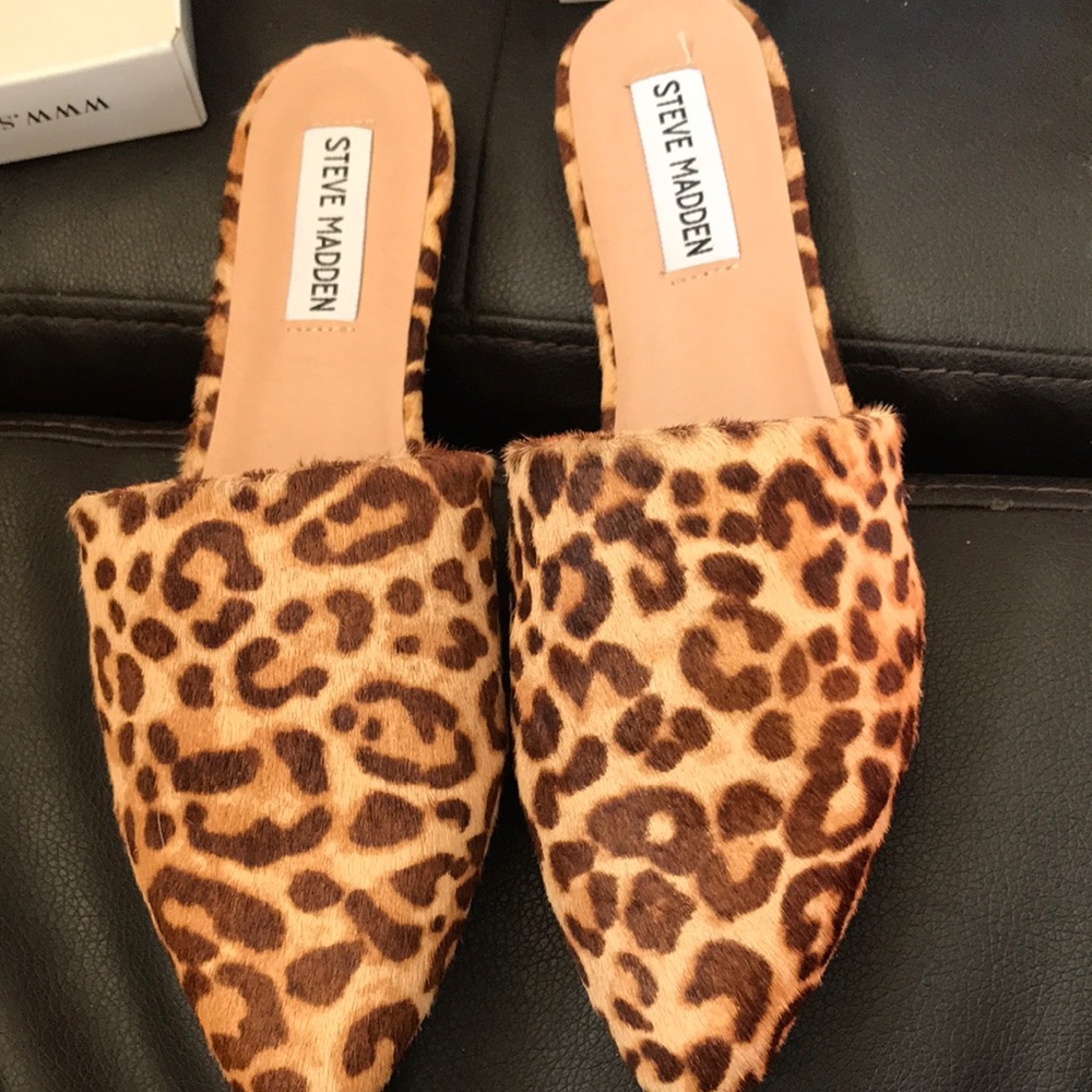 Women’s shoes